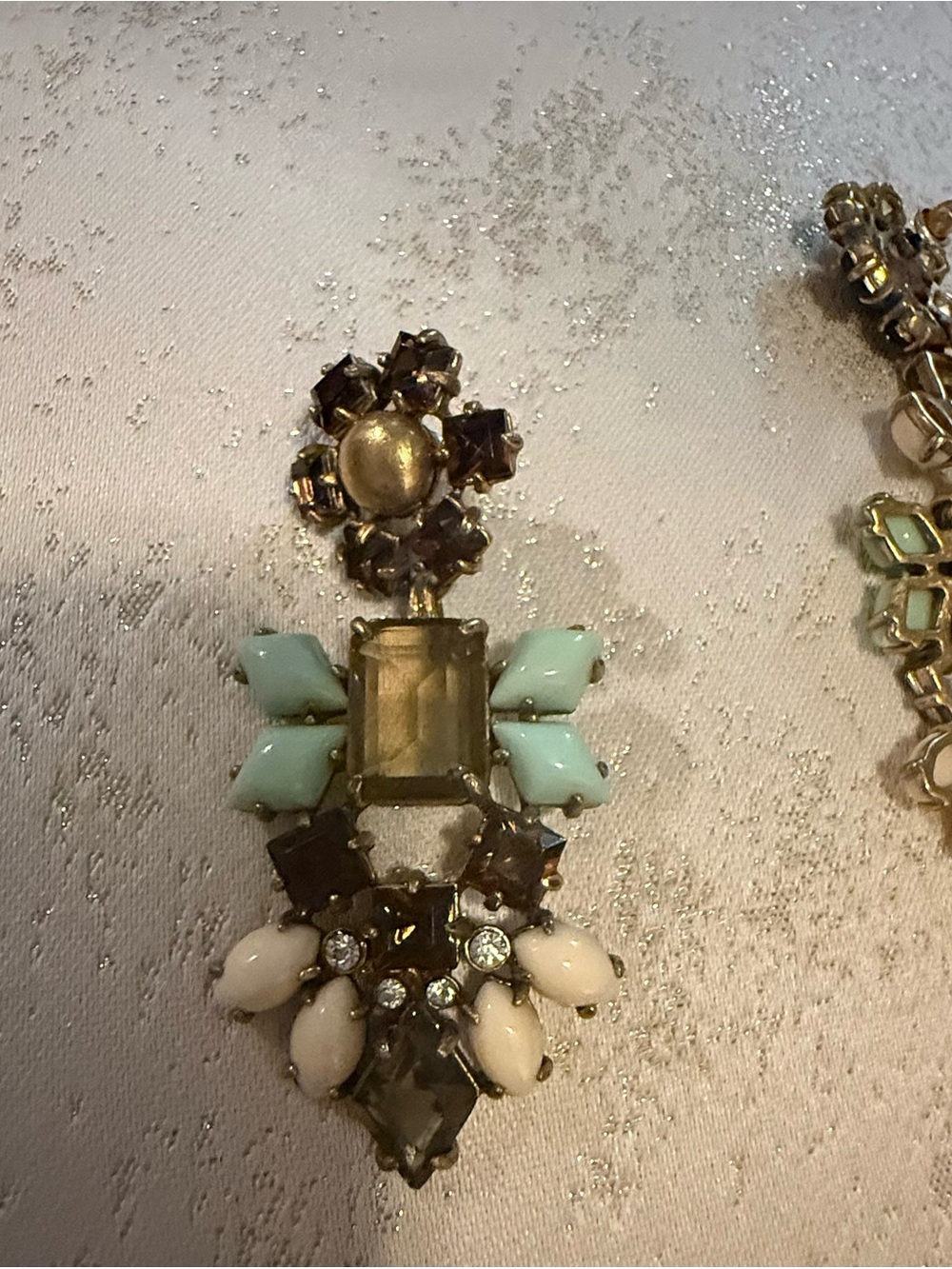Stella & Dot Statement Drop Earrings can be worn 4 different ways - Picture 6 of 7